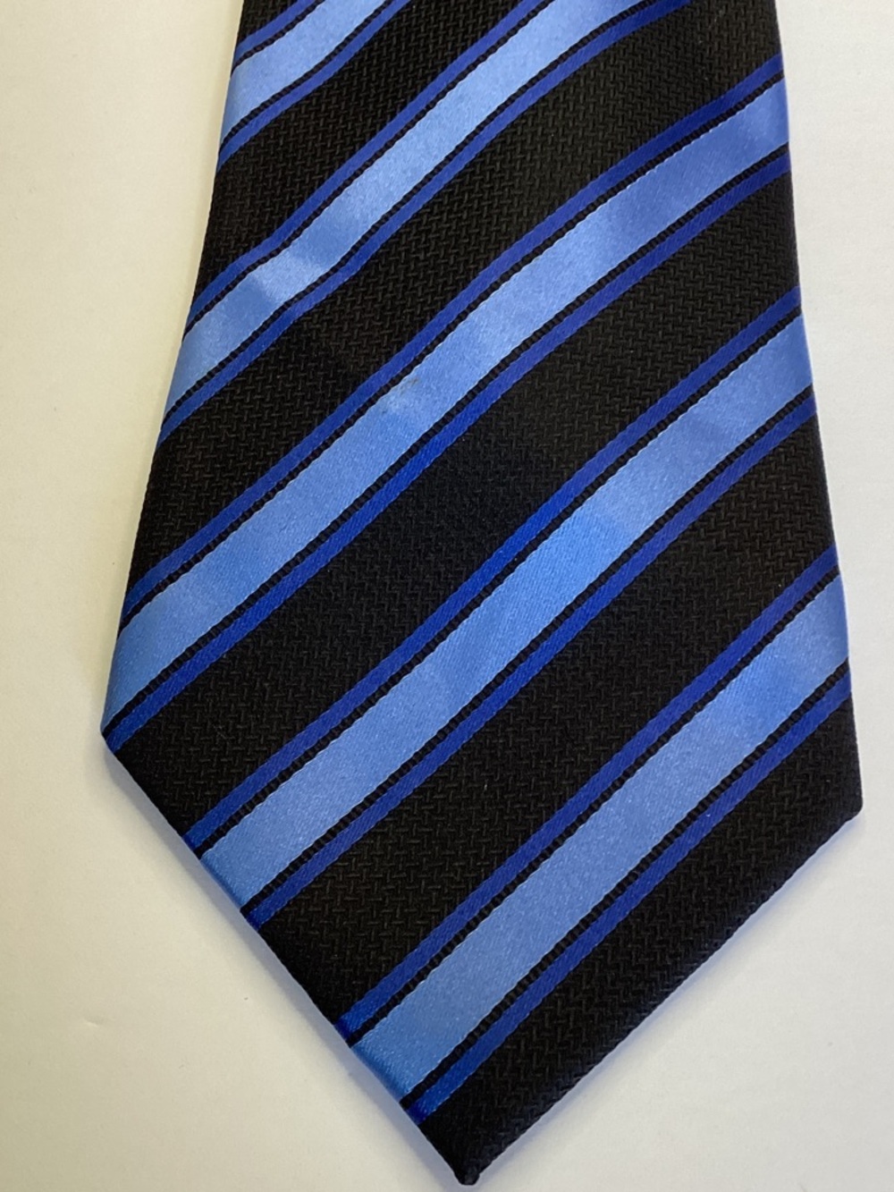 Sean John Navy and Light Blue Striped Silk Tie